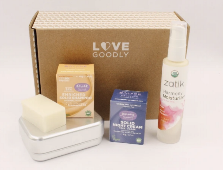 LOVE GOODLY Single Essential Box