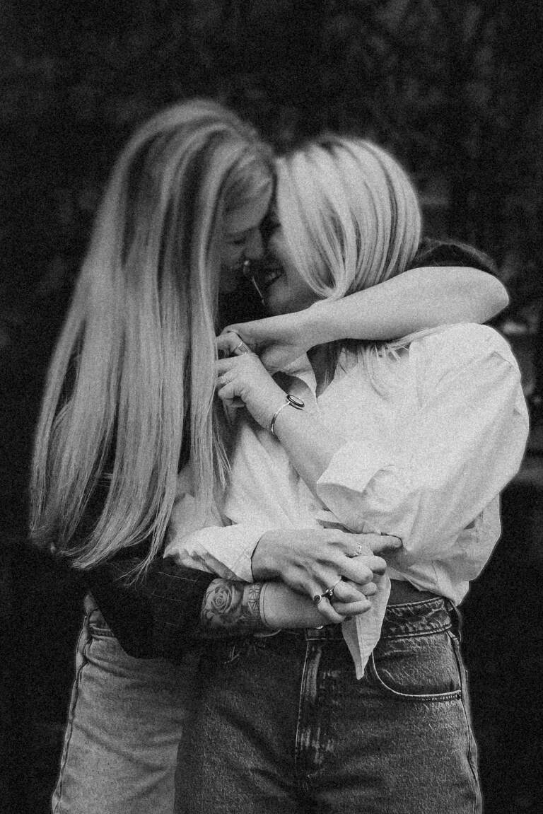 engagement photos in savannah, ga